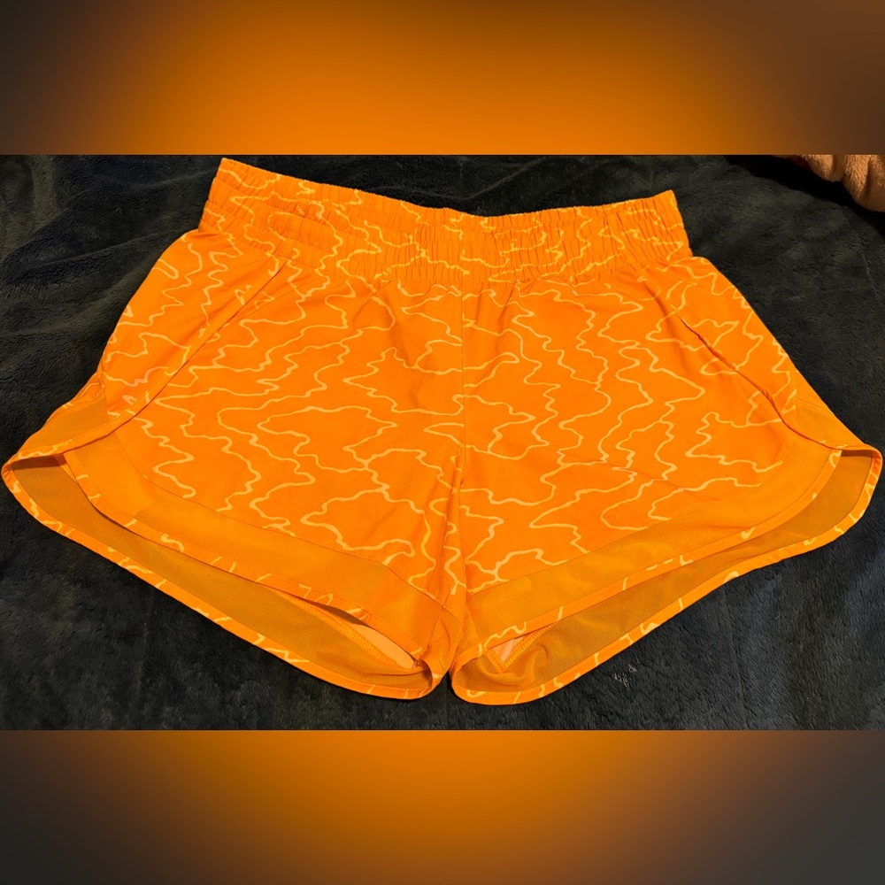 New Athleta Short